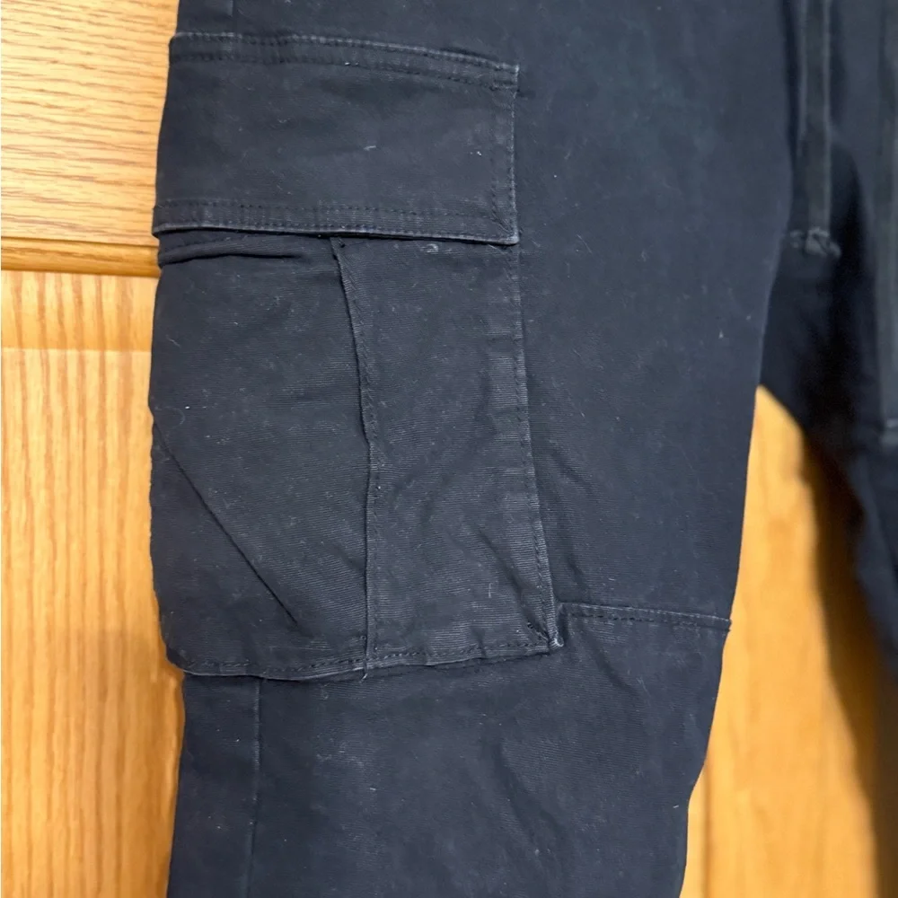 PacSun Black Cargo Pants Durable Cotton Blend